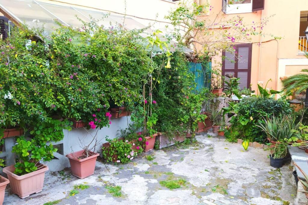Elegante Open Space Con Vasca Idromassaggio A Trastevere ภายนอก รูปภาพ